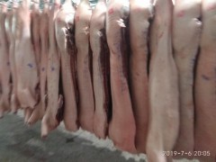 生产各种猪肉制品和冷鲜肉批发