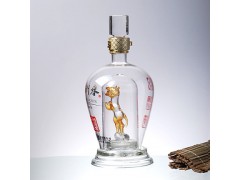 创意个性玻璃酒瓶定制内置老虎造型玻璃空酒瓶