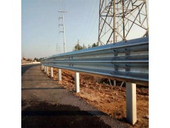惠州波形梁护栏项目 生命防护工程双波护栏换三波护栏