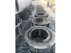 京伟钢模板制造企业生产各种水泥检查井模具产品