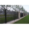 供应厂区围墙栏杆|学校铁艺护栏|梅州焊接方通栅栏