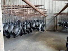 武汉大型碳钢弯头生产厂家直销