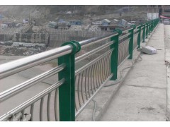儋州河道护栏 海口桥梁防撞栏 不锈钢护栏图片
