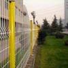 珠海绿化带zui 常用三角折弯护栏网 桃形柱护栏价格